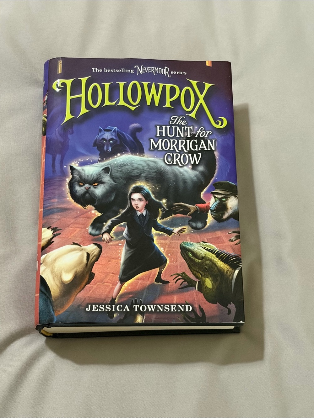 Hollowpox: The Hunt for Morrigan Crow by Jessica Townsend - Purple Cover
